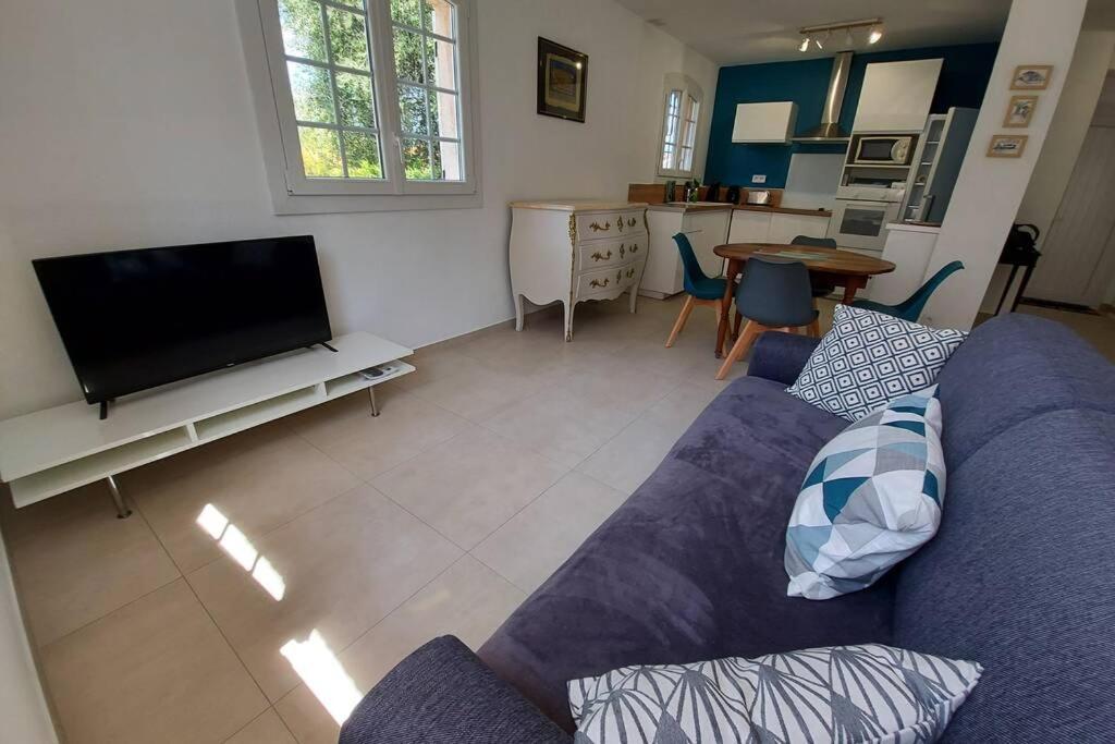Superbe T2 Lumineux 3*** 10 Mn A Pied De La Plage Apartman Le Pradet Kültér fotó